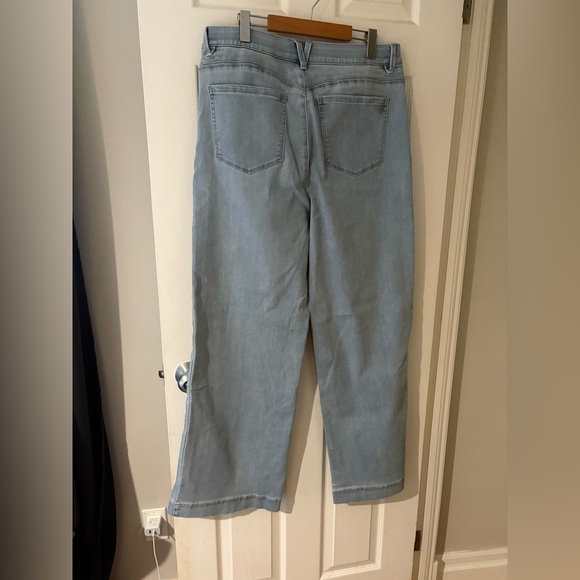 Democracy Ab solution Skyrise wide leg plus size 16 stretch light denim jean - Picture 7 of 13